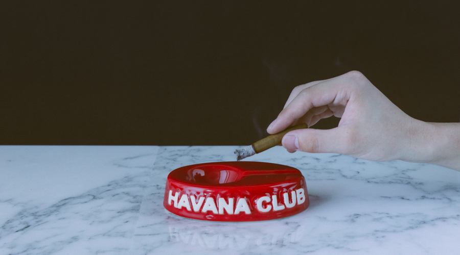 新入荷：フランスより HAVANA CLUBの灰皿